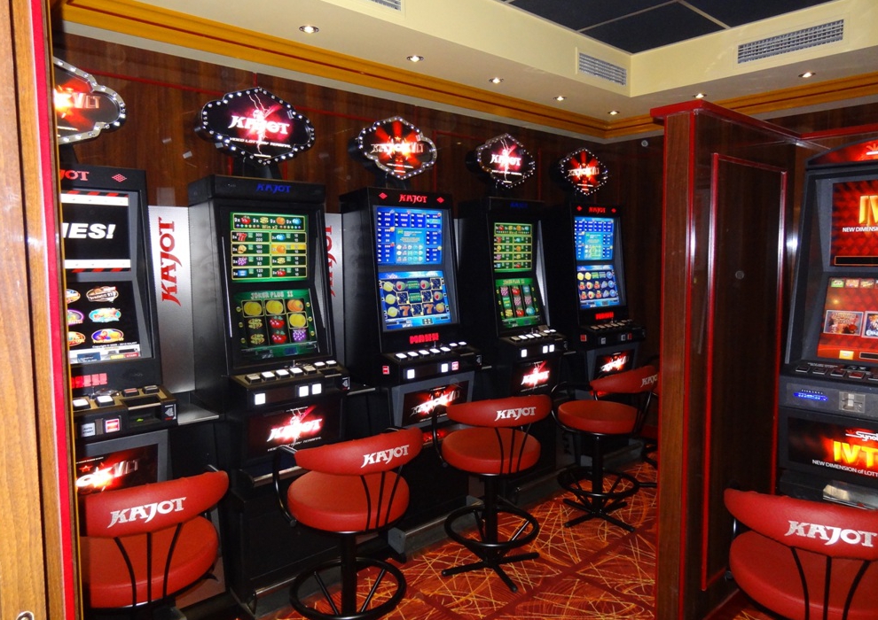 hollywood casino games online